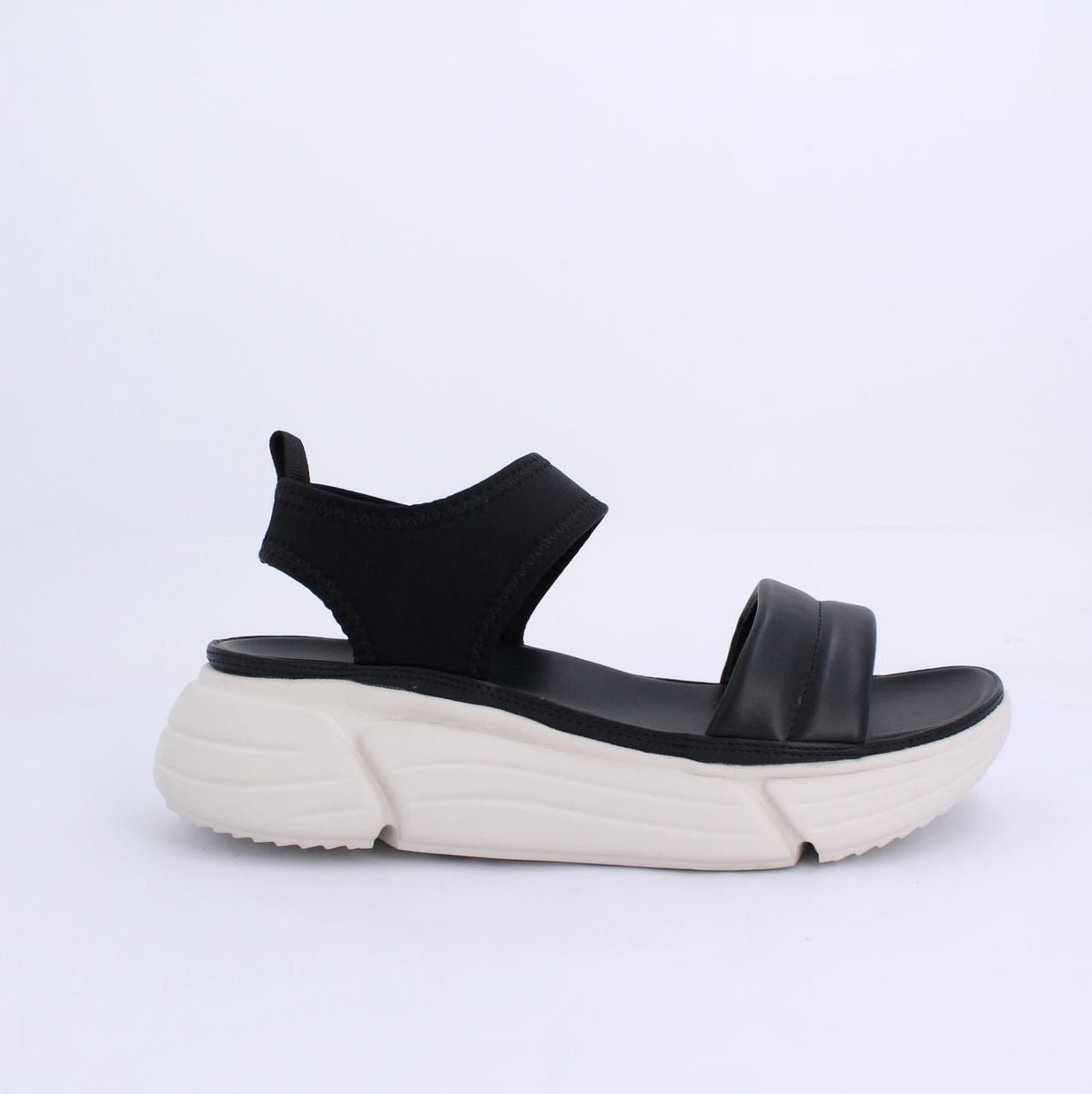 VALI SPORTY SANDAL - BLACK